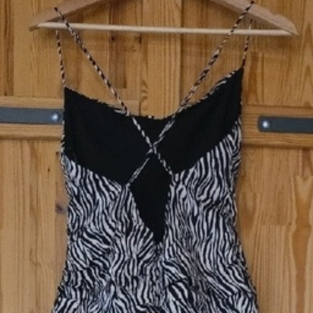 OFFERS WELCOME - NWT FOR LOVE AND LEMONS ALLIE ZEBRA PRINT MINI DRESS - Picture 6 of 9